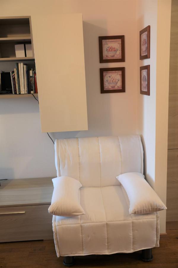 Dream Apartment Toscolano Maderno Bagian luar foto