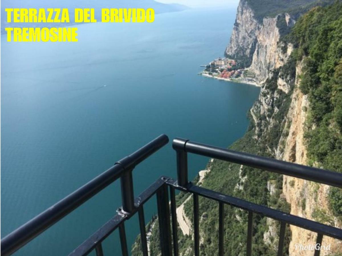 Dream Apartment Toscolano Maderno Bagian luar foto